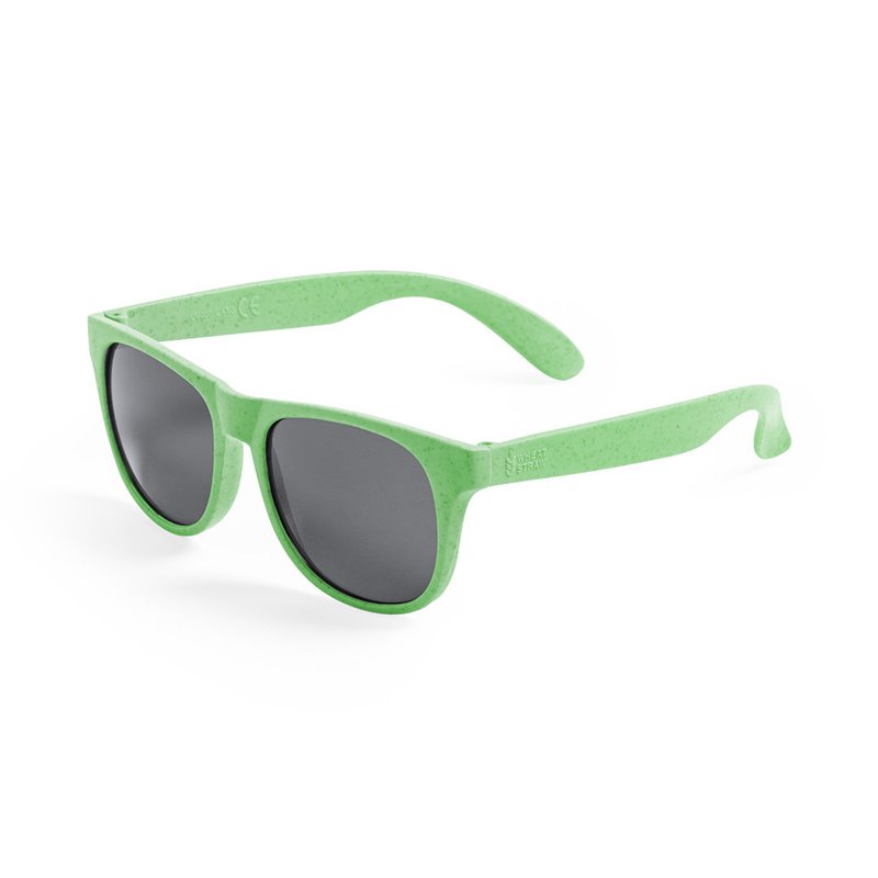 Gafas de sol en caña de trigo natural en verde suave y lentes negras. Gafas de sol Weat Straw · Koala Rojo, Merchandising promocional y personalizado